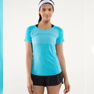 EUC Lululemon Shirt SIZE 2-4, MUST GO